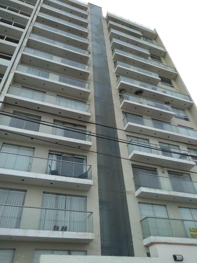 Beachfront Condo San Miguel Lima Exterior photo